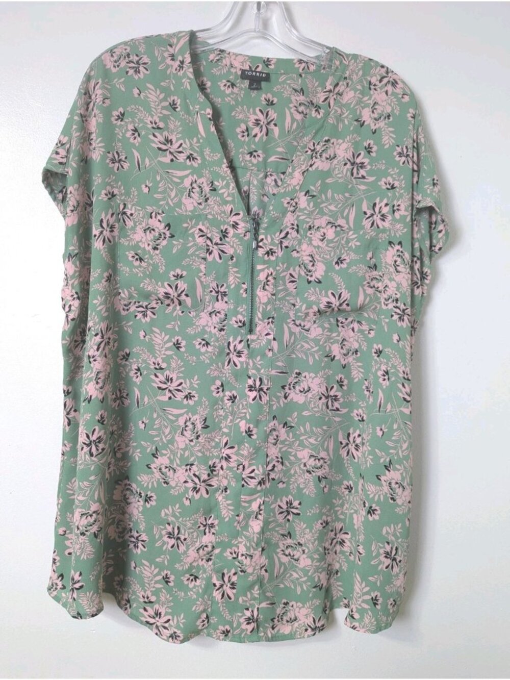 Torrid Size 2 (18-20) Georgette Zip Front V-neck Dolman Floral Blouse Tunic
